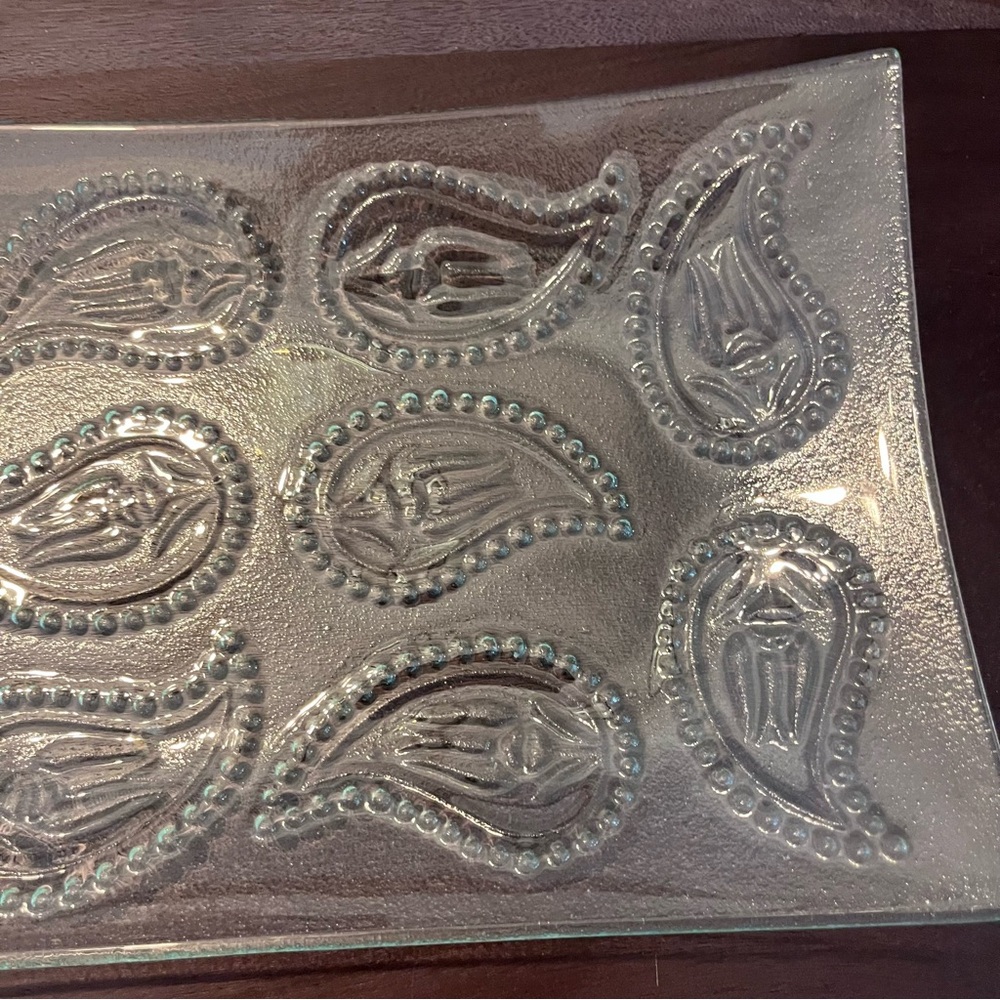 Glass Clear Paisley Rectangular Catchall Key Tray Plate Decor TJ Maxx - Picture 3 of 7